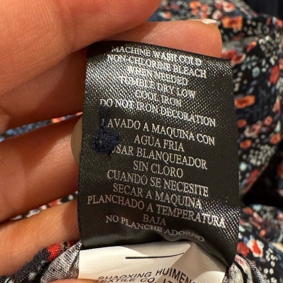 Distortion 100% Cotton button-down shirt Size Medium 10-12 Boy's G - Picture 4 of 9